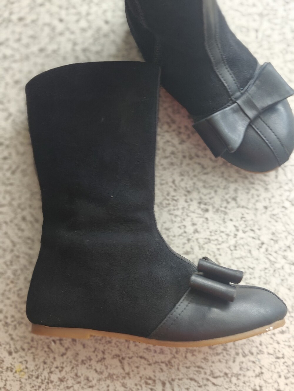 Girls' Black Bow Accent Mid-Calf Boots Pipper 12 US Toddler EUC